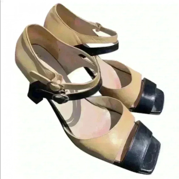 Chanel Two Toned Heels - Picture 1 of 9